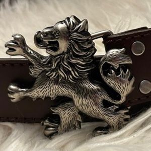 Lion silver buckle and leather belt 32